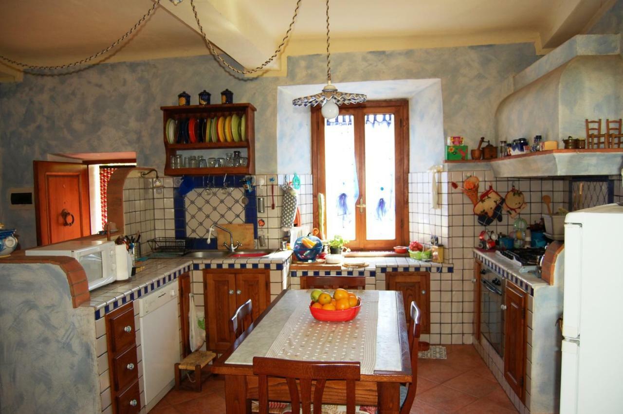 バーニ・ディ・ルッカCasa Arcobalenoアパートメント エクステリア 写真